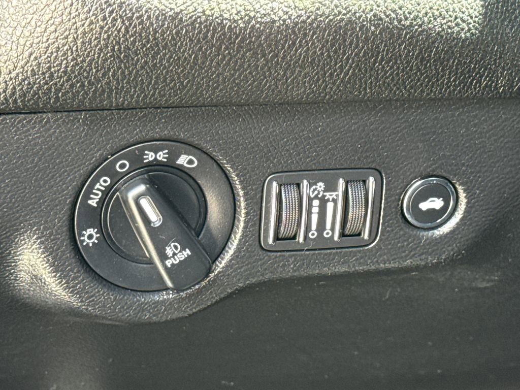 Used 2021 Dodge Challenger R/T RWD image 23