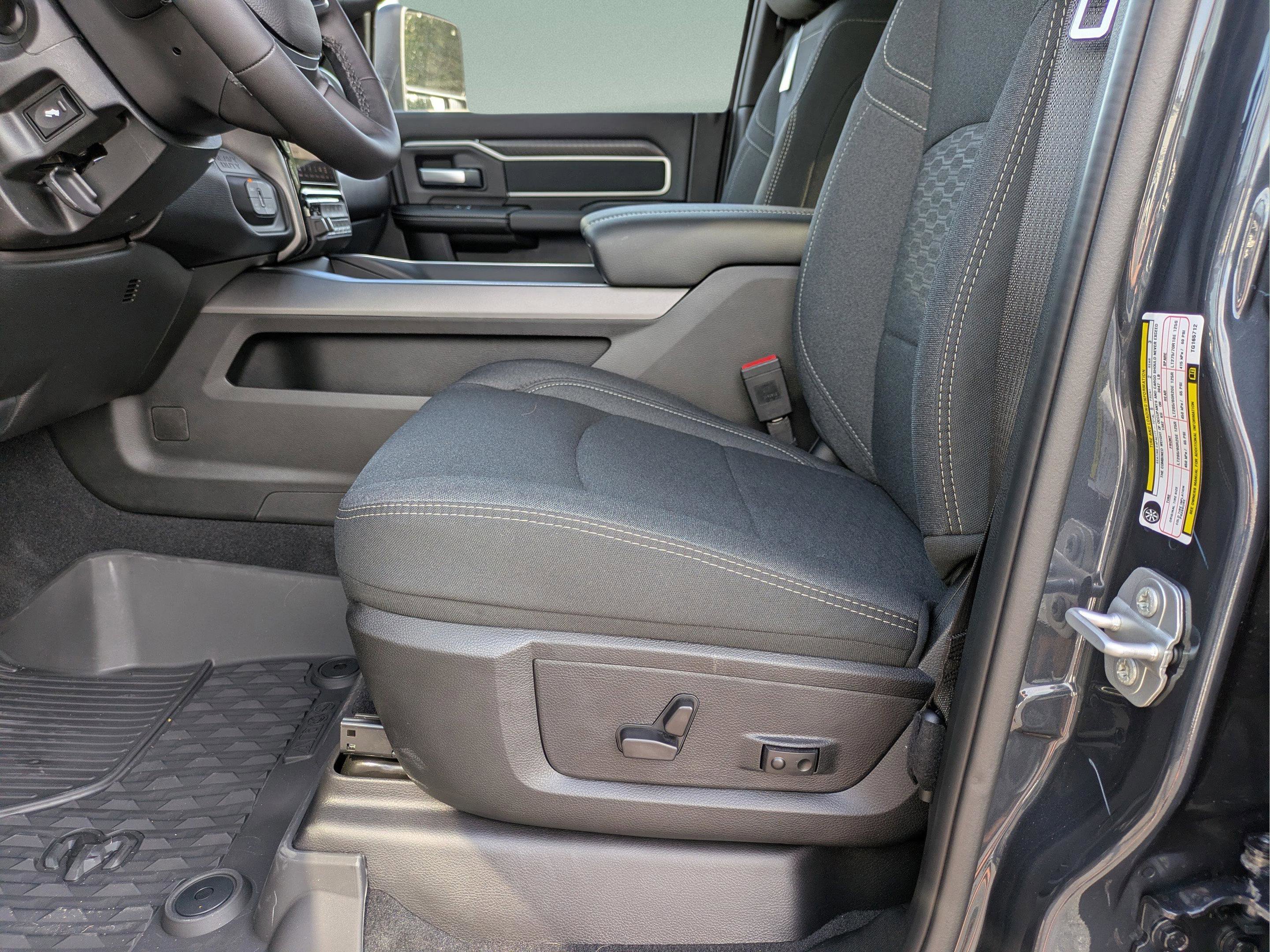 New 2026 RAM 2500 Big Horn image 23