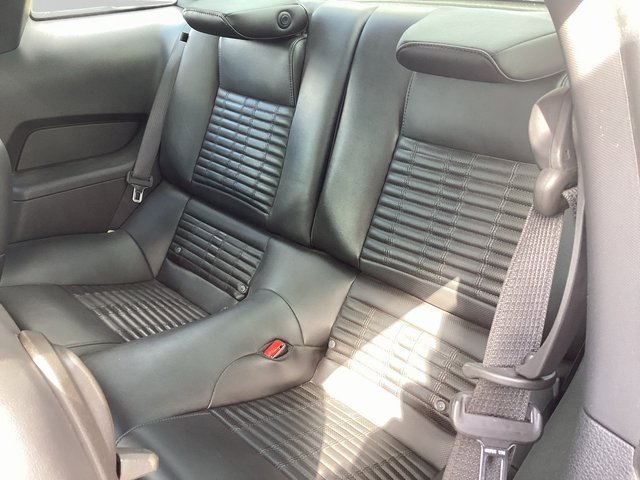 Used 2011 Ford Mustang Shelby GT500 w/ SVT Performance Pkg image 13