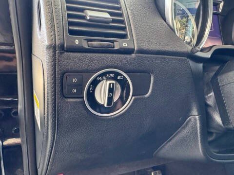 Used 2013 Mercedes-Benz G 550 image 21