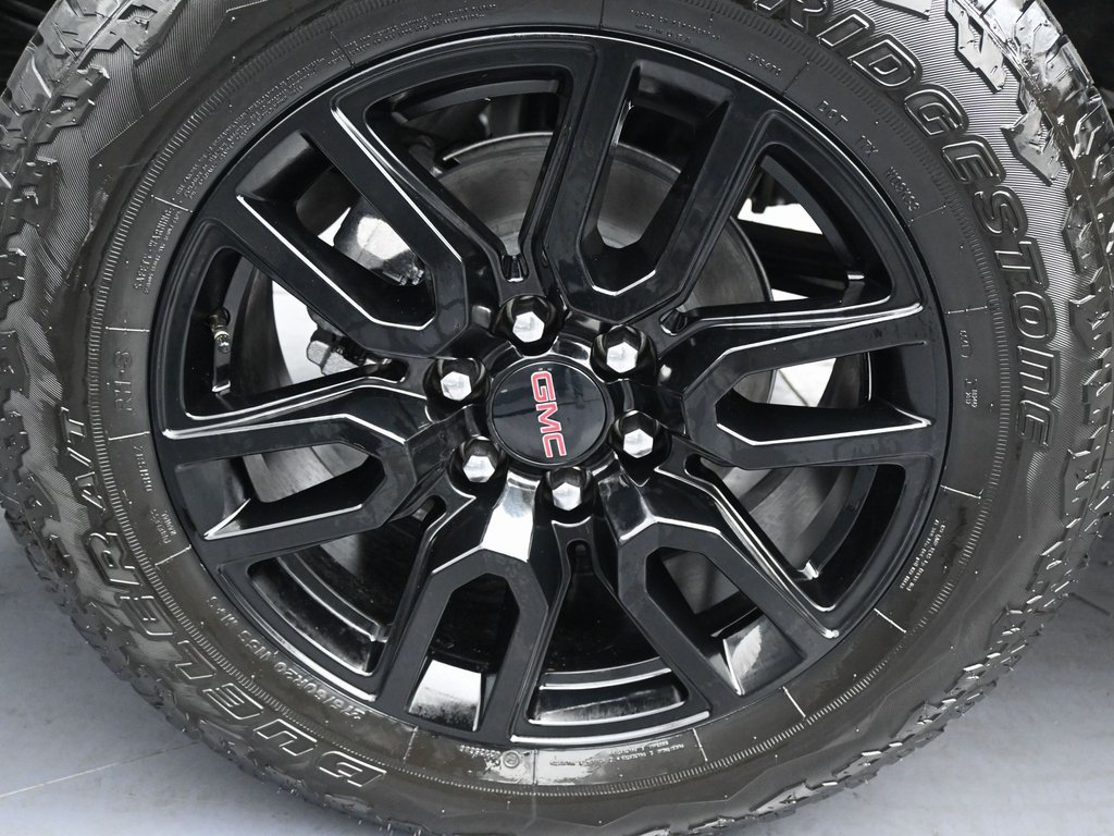 Used 2026 GMC Sierra 1500 Elevation AWD/4WD image 9