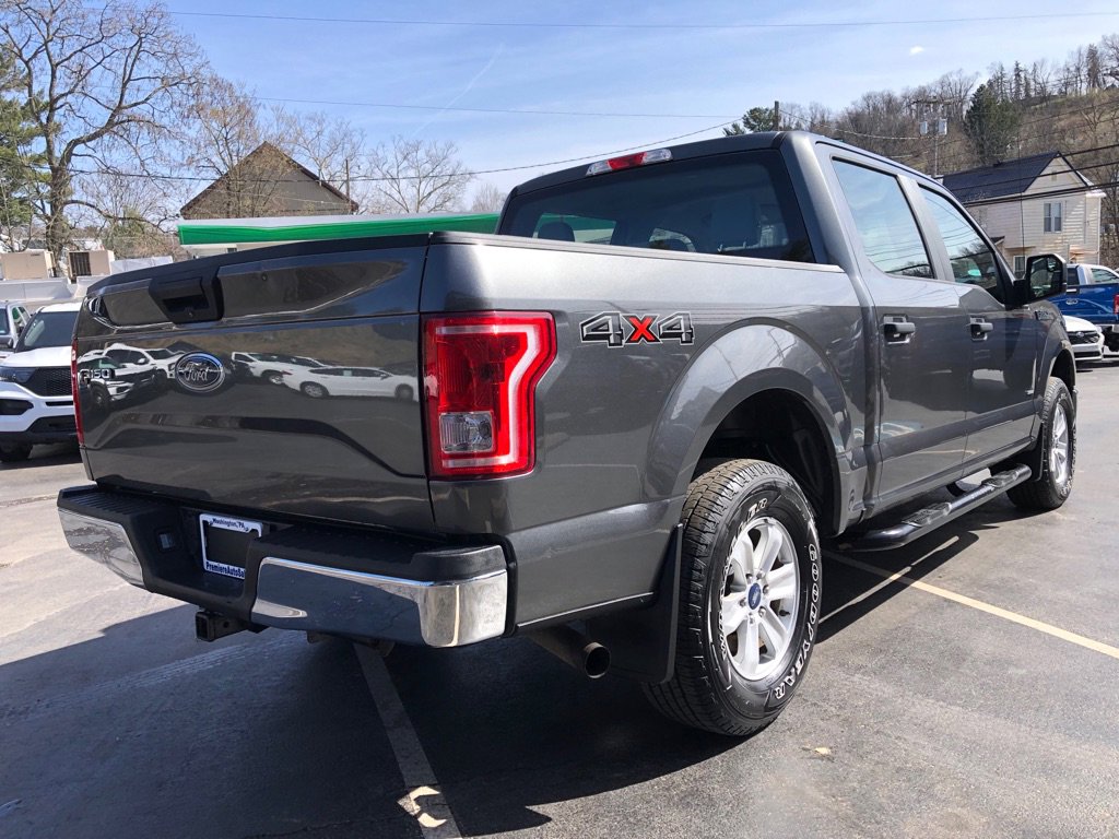 Used 2017 Ford F150 XL w/ Equipment Group 101A Mid image 4