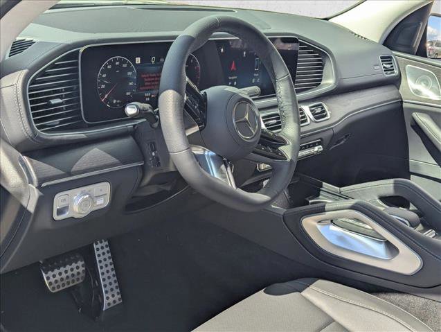 New 2026 Mercedes-Benz GLS 450 4MATIC image 3