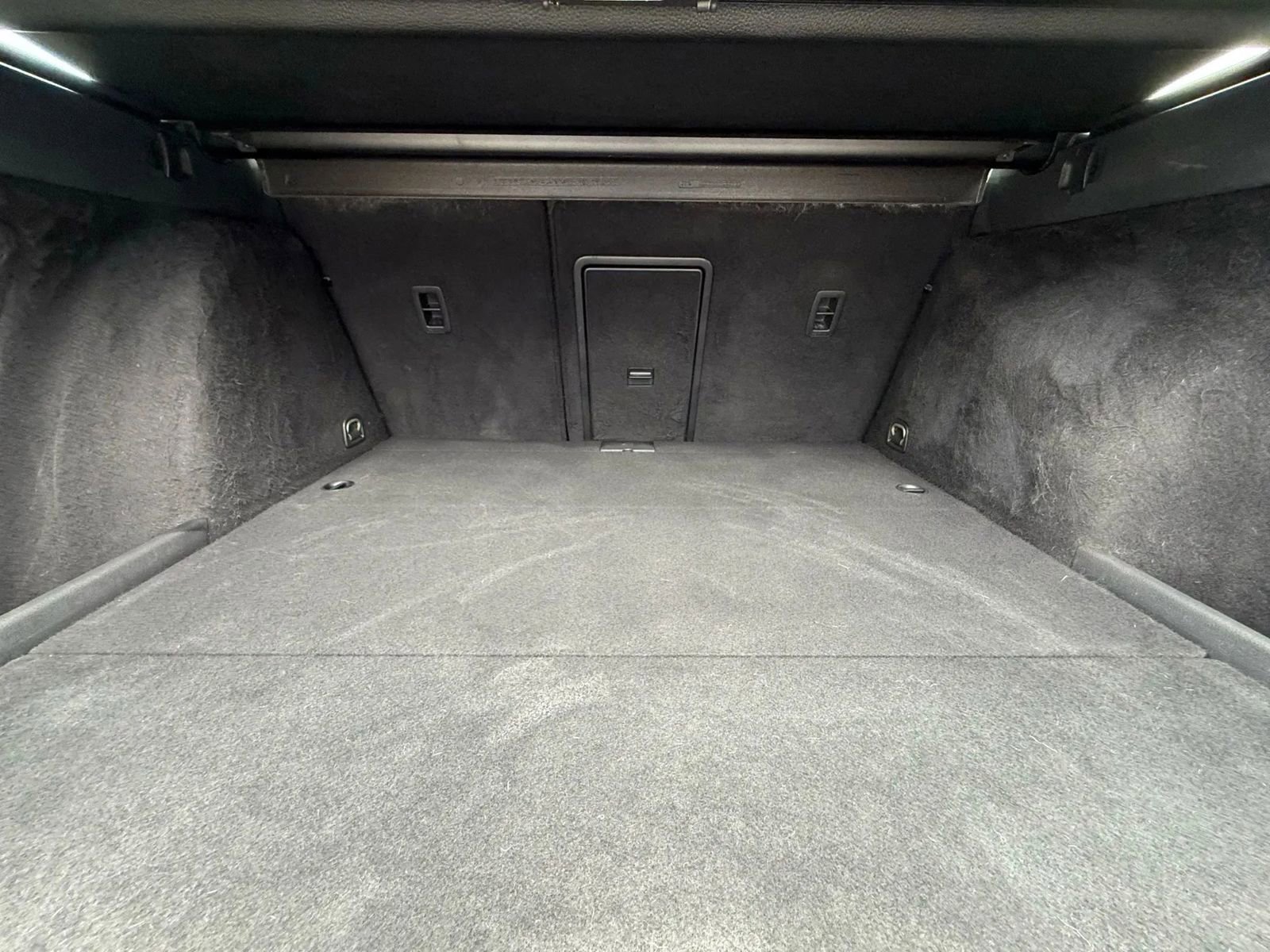 Used 2015 Volkswagen Golf S image 10