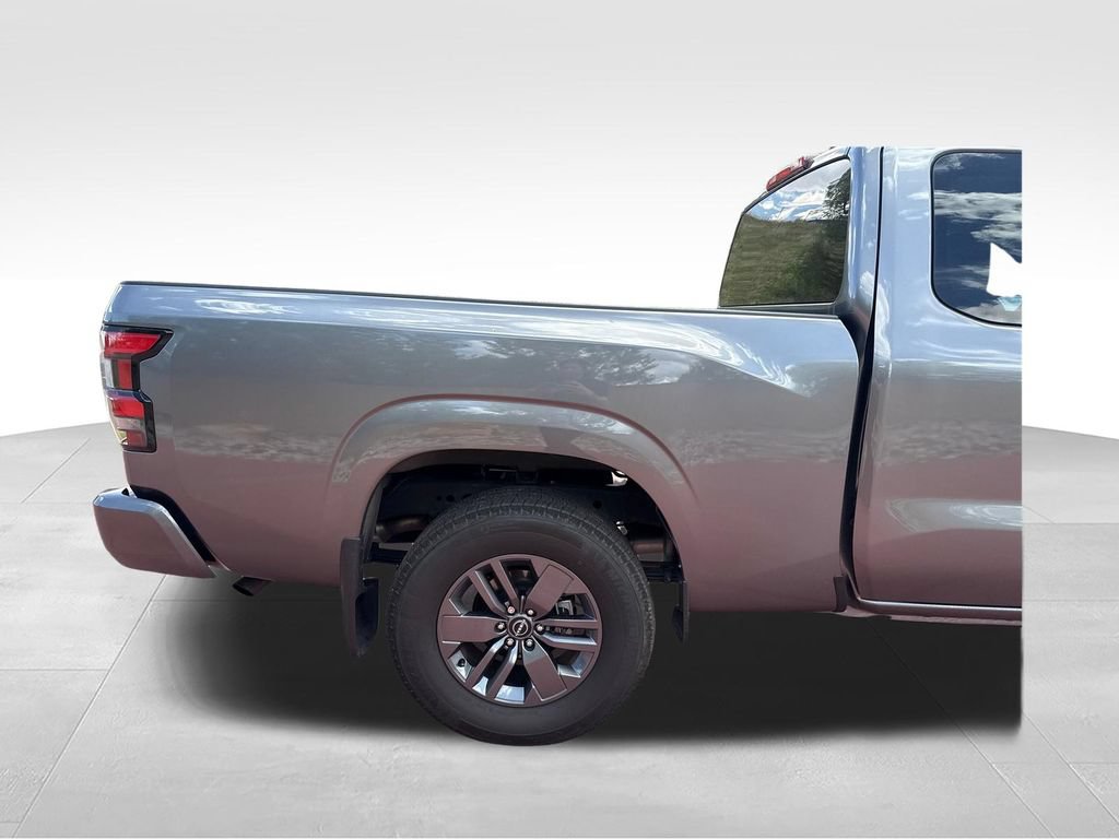 Used 2025 Nissan Frontier SV AWD/4WD image 33