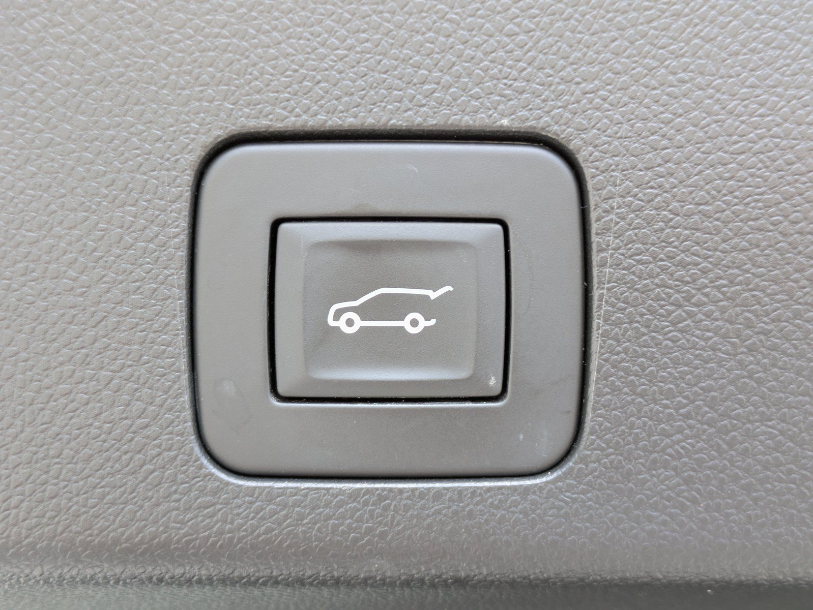 Used 2024 Buick Encore GX Preferred FWD image 11