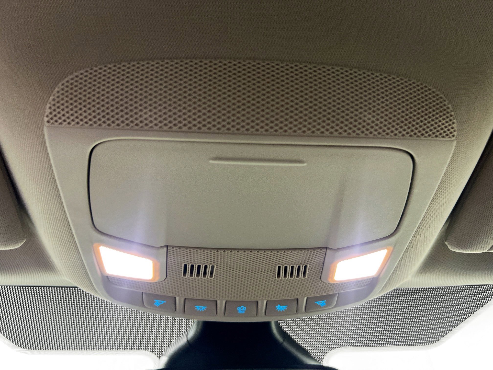 Used 2024 Ford Edge SE w/ Black Appearance Package image 22