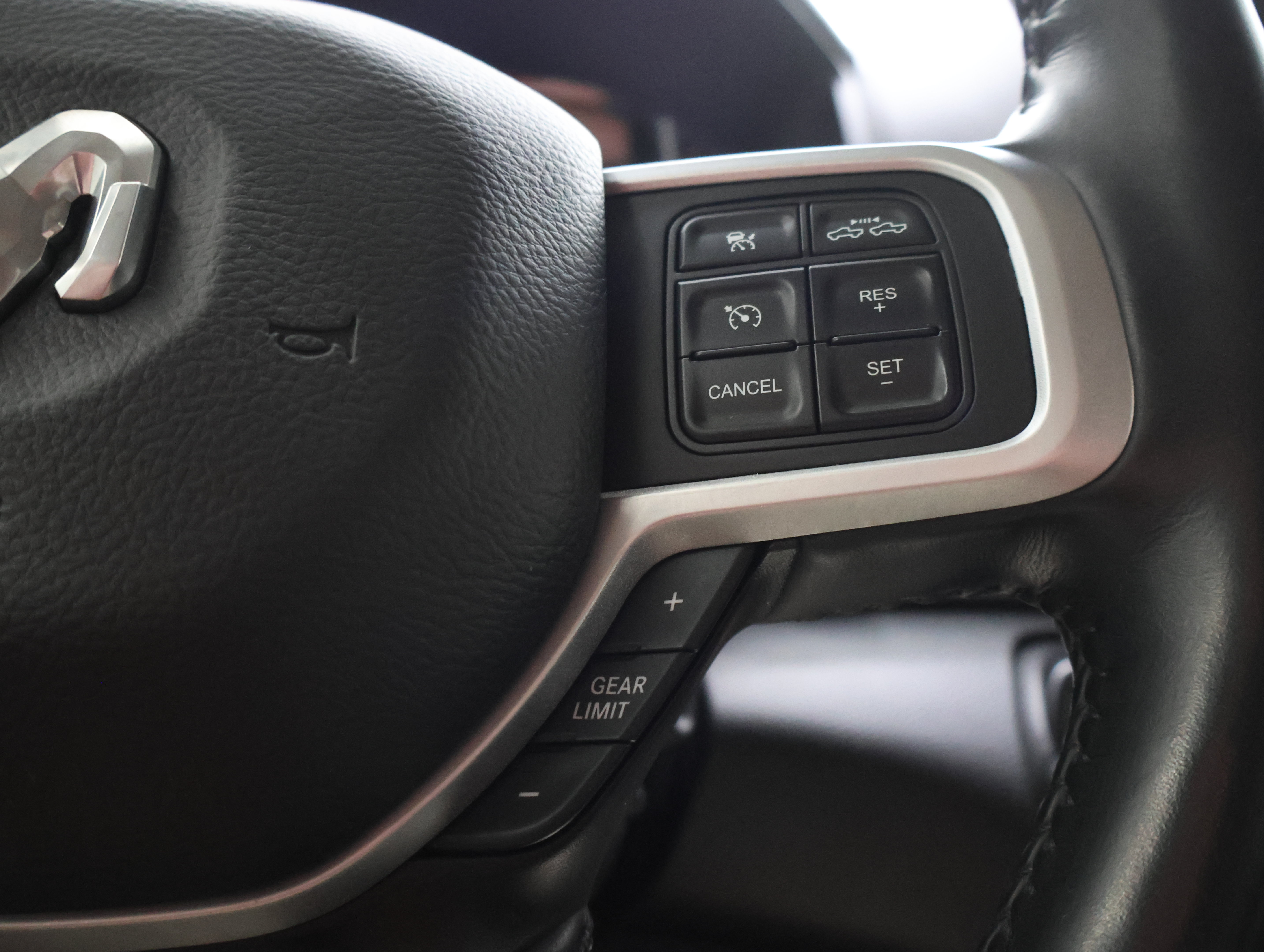 Used 2020 RAM 2500 Big Horn w/ Level 2 Equipment Group AWD/4WD image 13