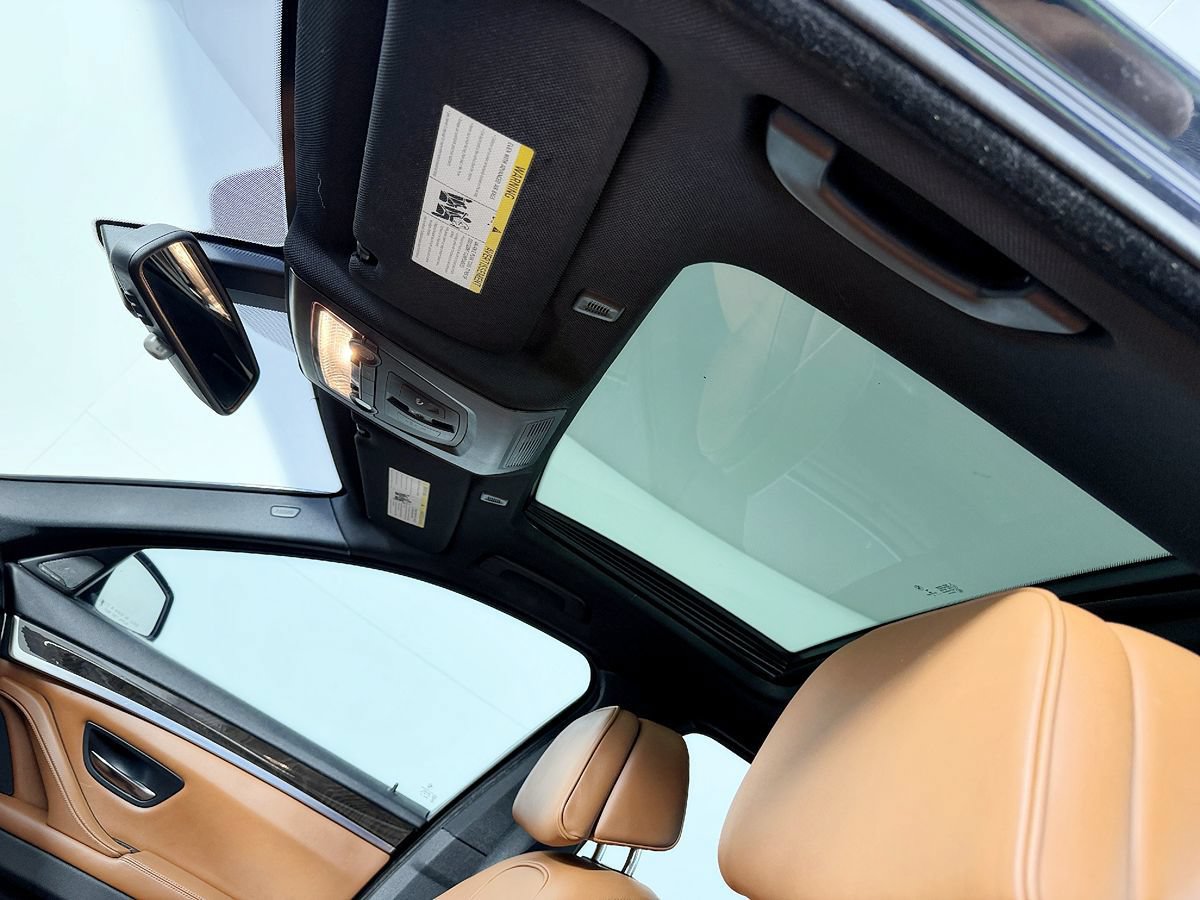Used 2014 BMW 535d Sedan RWD image 25