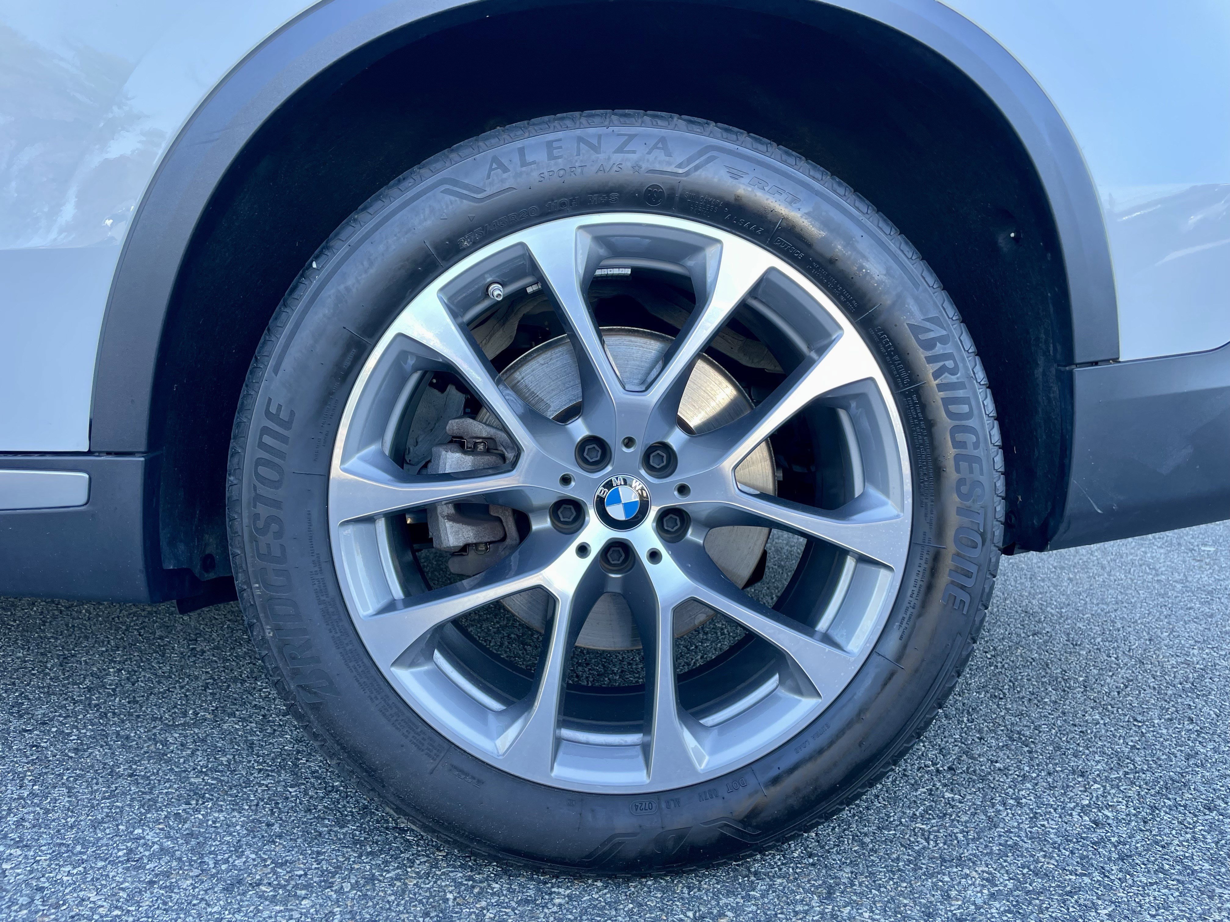 Used 2024 BMW X5 xDrive40i AWD/4WD image 10