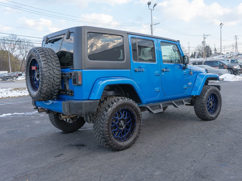 Used 2016 Jeep Wrangler Unlimited Sahara w/ Dual Top Group image 3