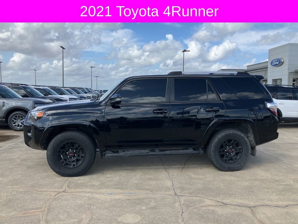 Used 2021 Toyota 4Runner SR5 Premium image 4