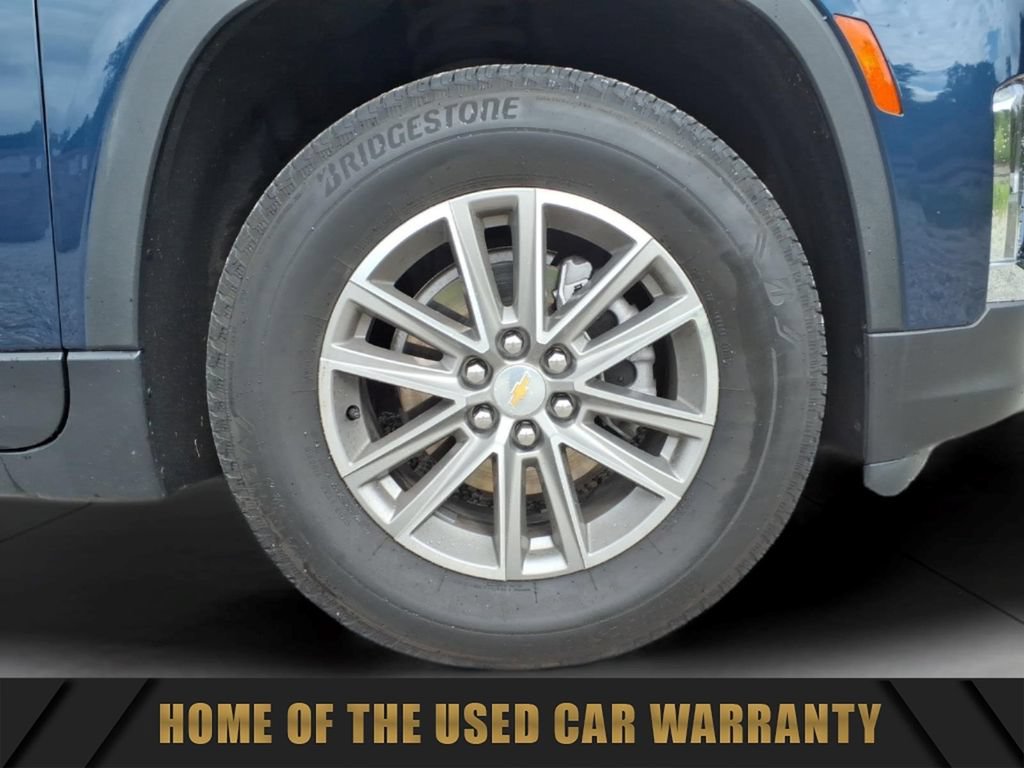 Certified 2023 Chevrolet Traverse LT FWD image 11