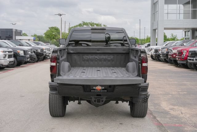 Used 2018 GMC Sierra 2500 Denali w/ Duramax Plus Package AWD/4WD image 9