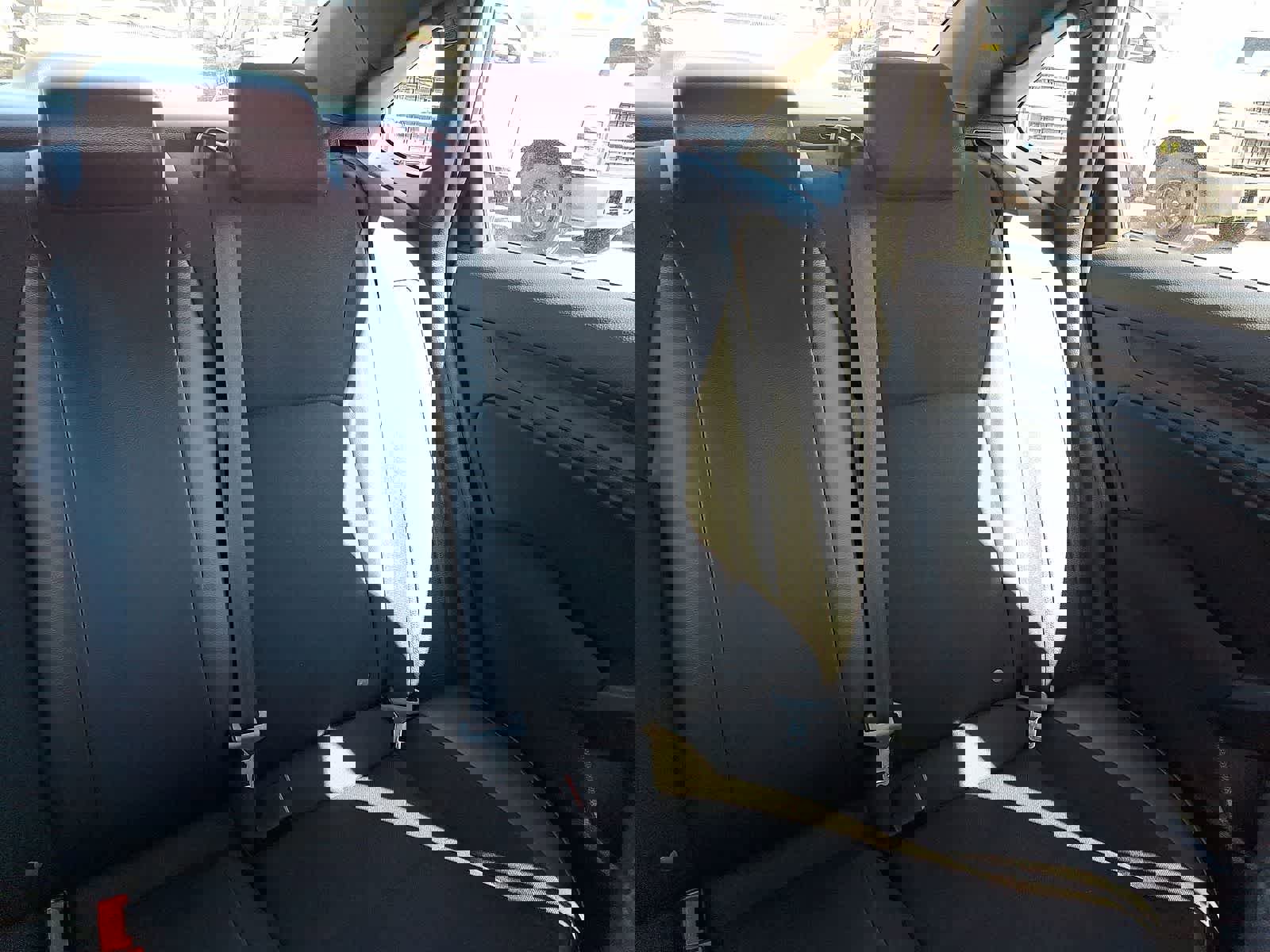 Used 2023 Honda Civic Sport image 15