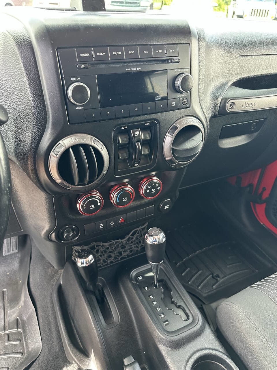 Used 2011 Jeep Wrangler Unlimited Sport image 21