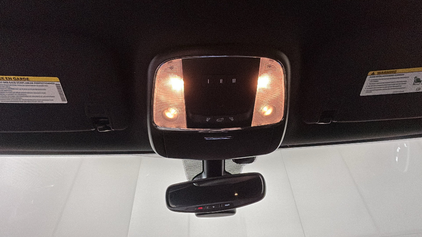 Used 2020 Jeep Grand Cherokee Altitude AWD/4WD image 31