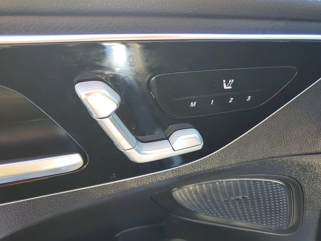 Used 2023 Mercedes-Benz C 300 Sedan image 24