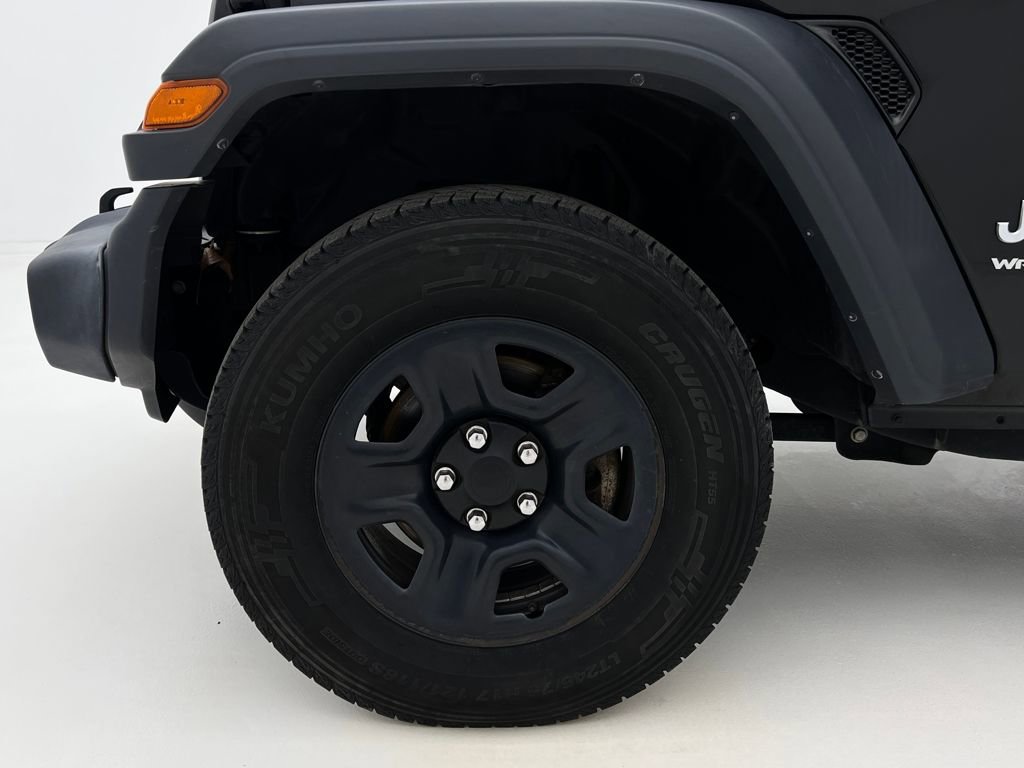 Used 2018 Jeep Wrangler Unlimited Sport image 29