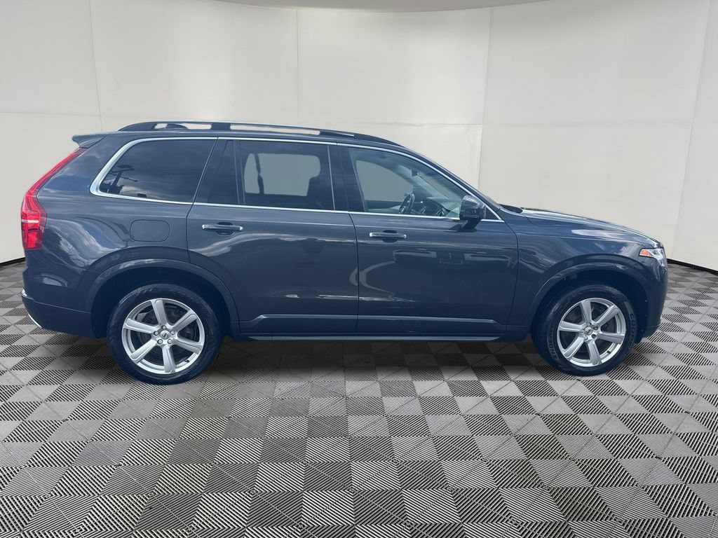Used 2016 Volvo XC90 T8 Momentum w/ Vision Package AWD/4WD image 6