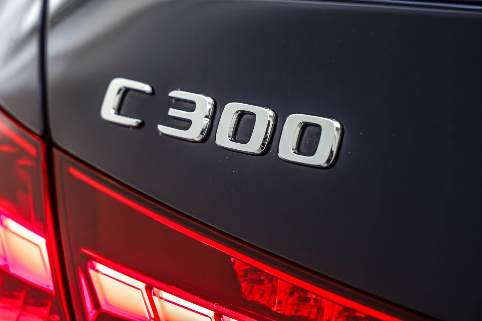 Used 2022 Mercedes-Benz C 300 Sedan image 9