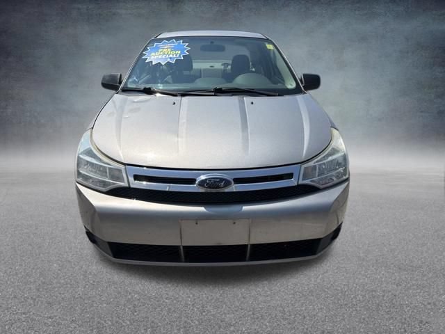 Used 2008 Ford Focus SES FWD image 3