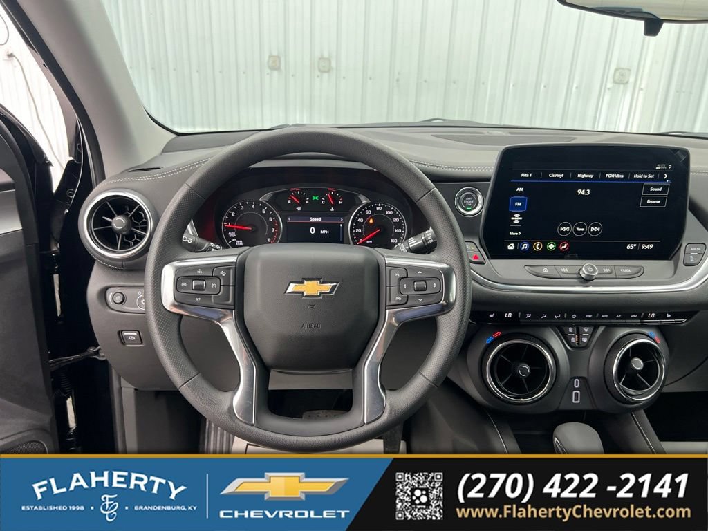 Used 2026 Chevrolet Blazer LT FWD image 24