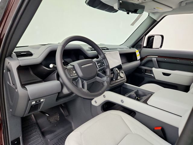 New 2026 Land Rover Defender 130 X-Dynamic SE AWD/4WD image 16
