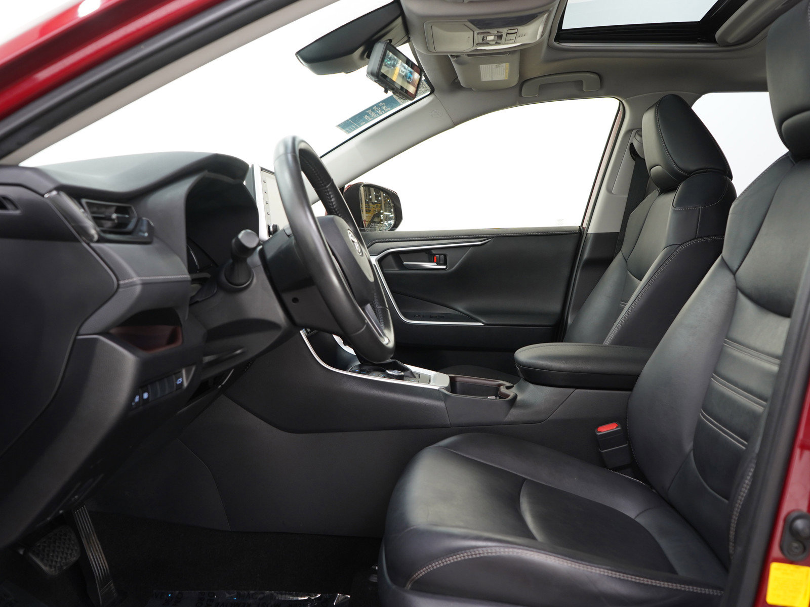 Used 2019 Toyota RAV4 Limited AWD/4WD image 23