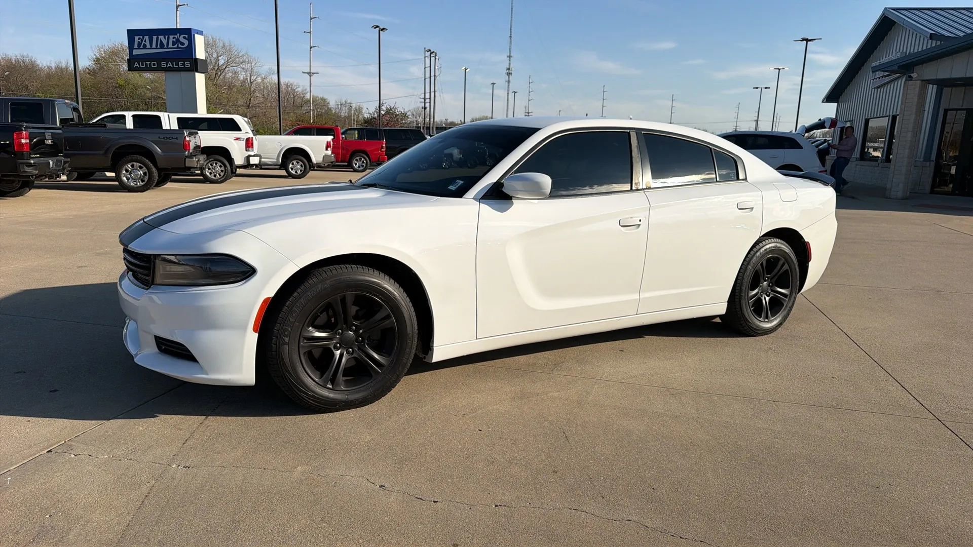 Used 2020 Dodge Charger SXT image 5