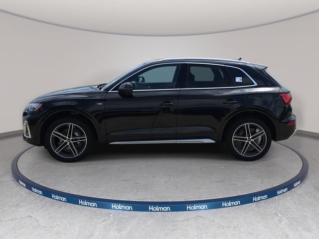 Used 2023 Audi Q5 e Premium w/ Convenience Package AWD/4WD image 9