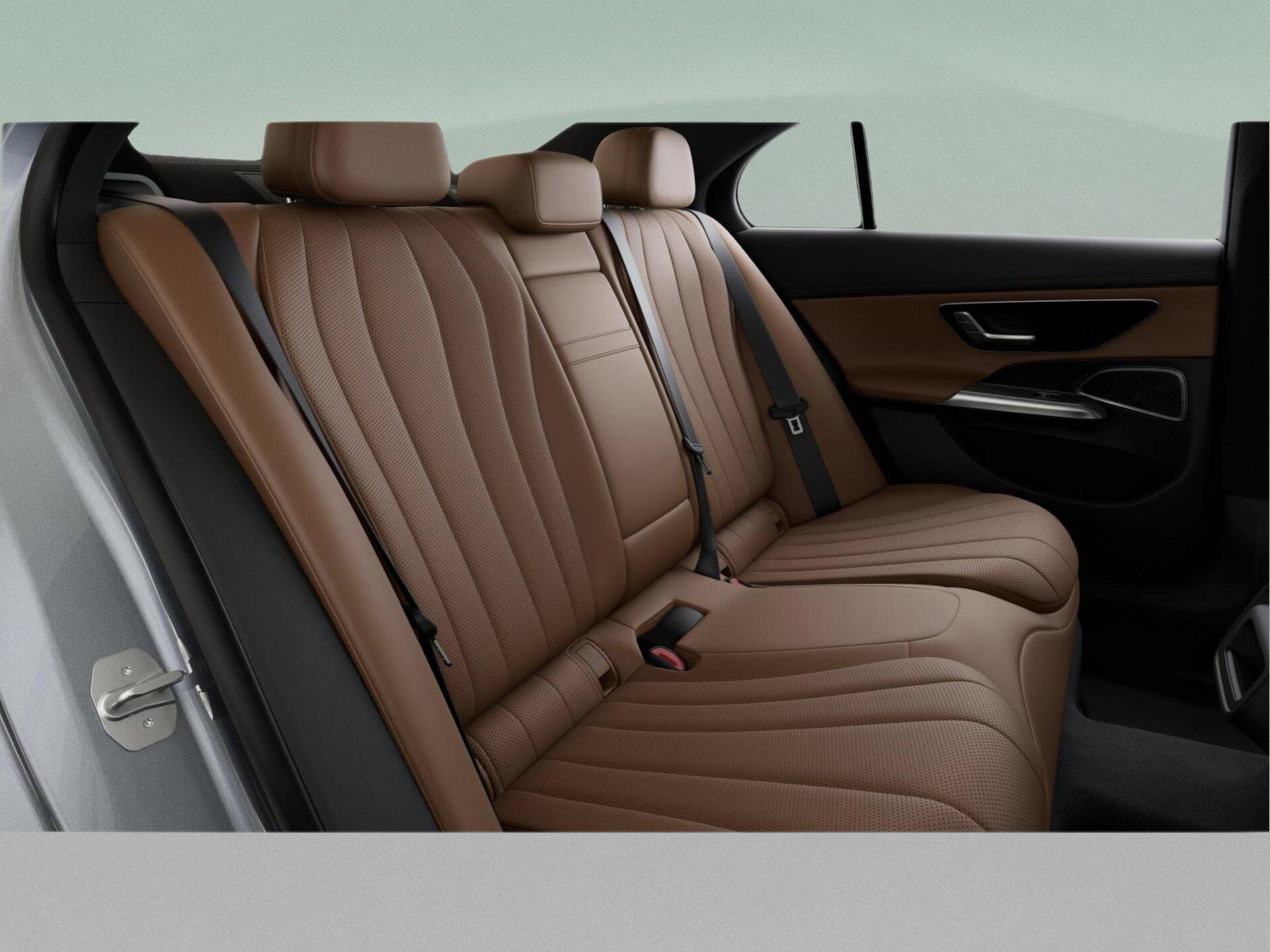 Used 2026 Mercedes-Benz E 350 Sedan image 43