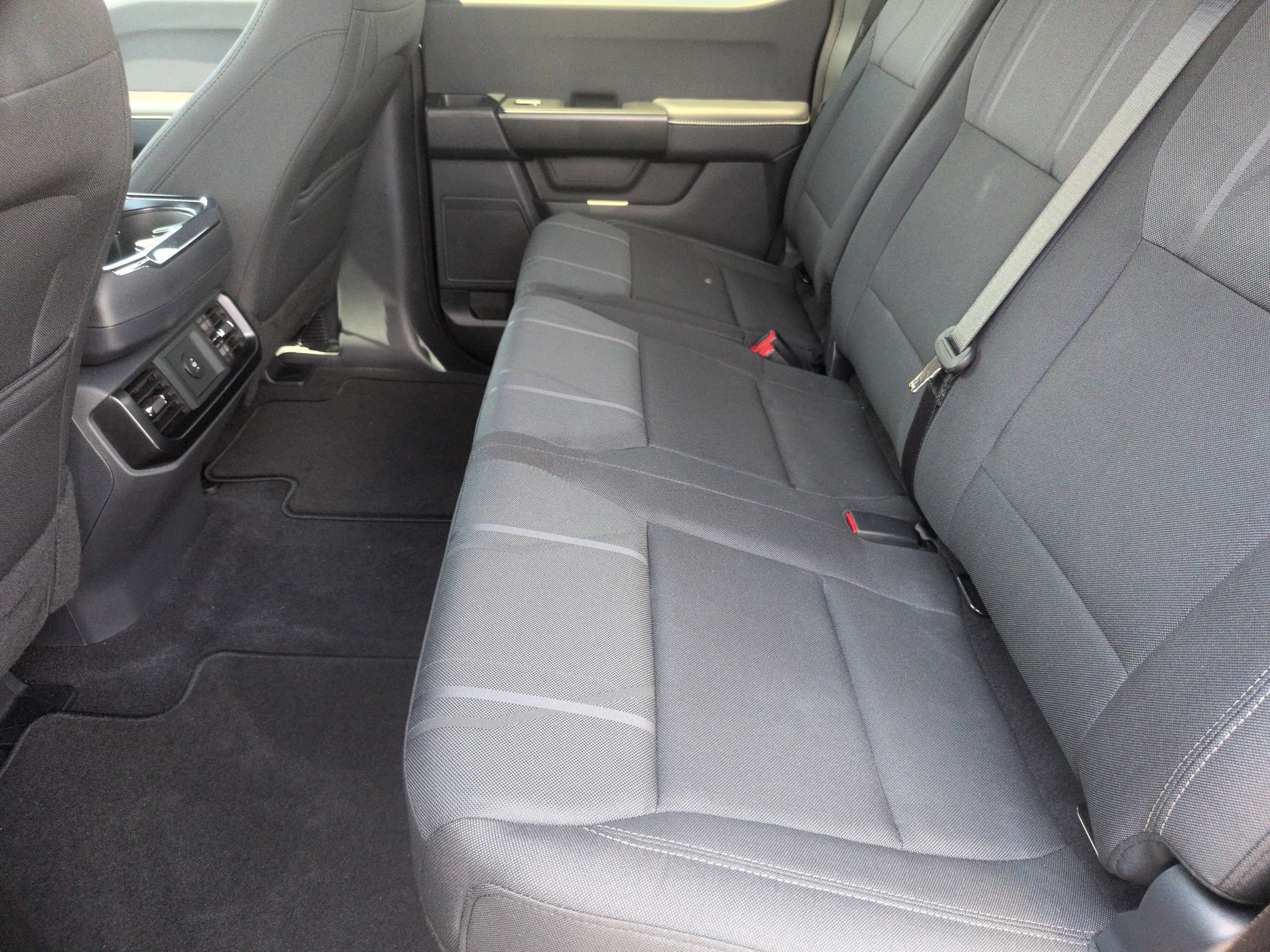 Used 2026 Ford F150 STX w/ F-150 LOBO Package AWD/4WD image 29