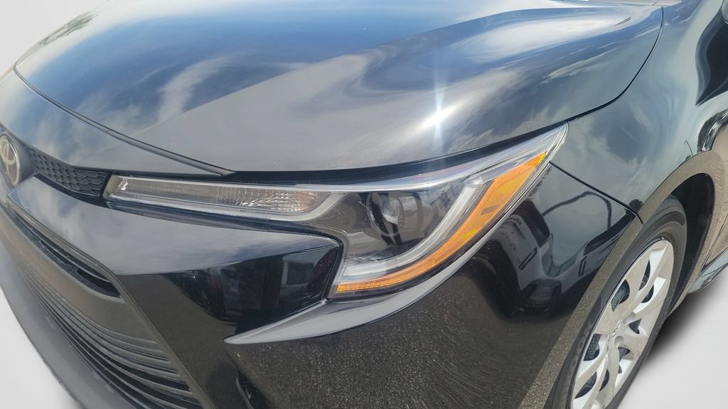 Used 2023 Toyota Corolla LE FWD image 24