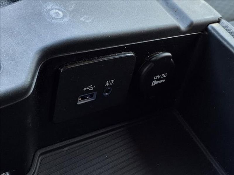 Used 2015 RAM 1500 Express image 22