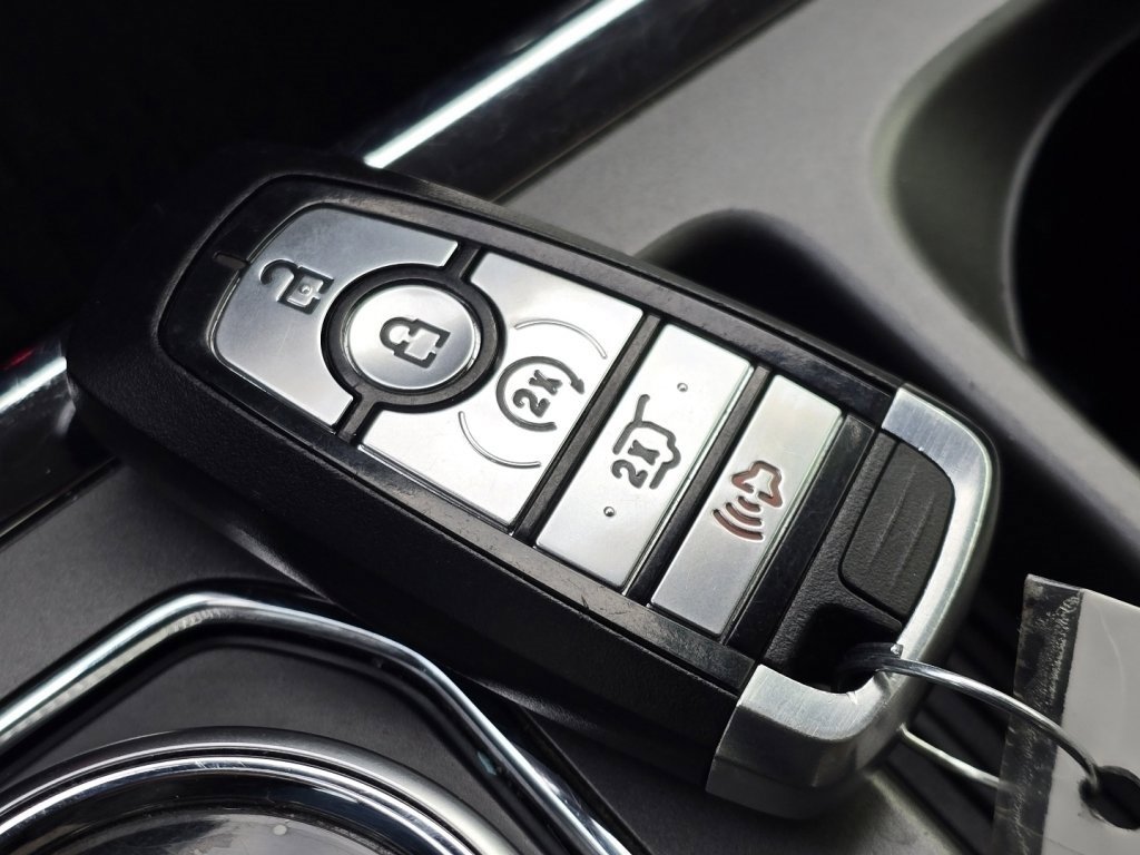 Used 2019 Ford Expedition XLT w/ Equipment Group 202A image 35