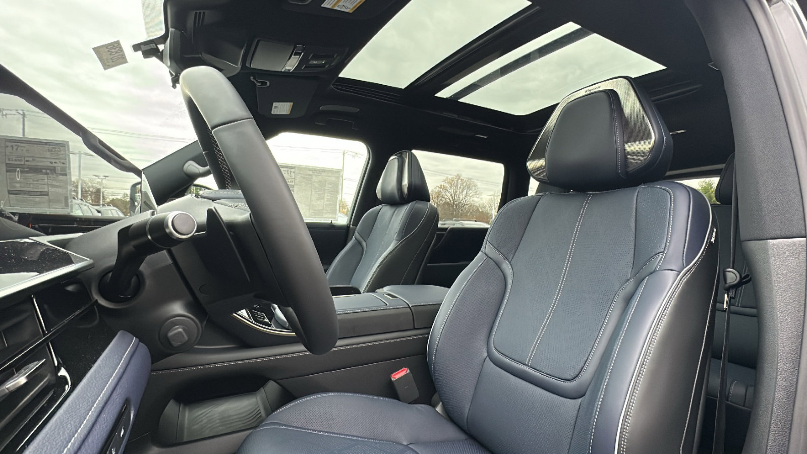 New 2026 INFINITI QX80 4WD w/ Sport Exterior Package image 8