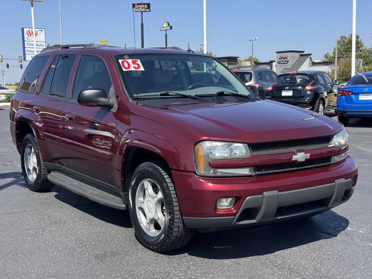 Used 2005 Chevrolet TrailBlazer LT w/ Luxury Package RWD image 3
