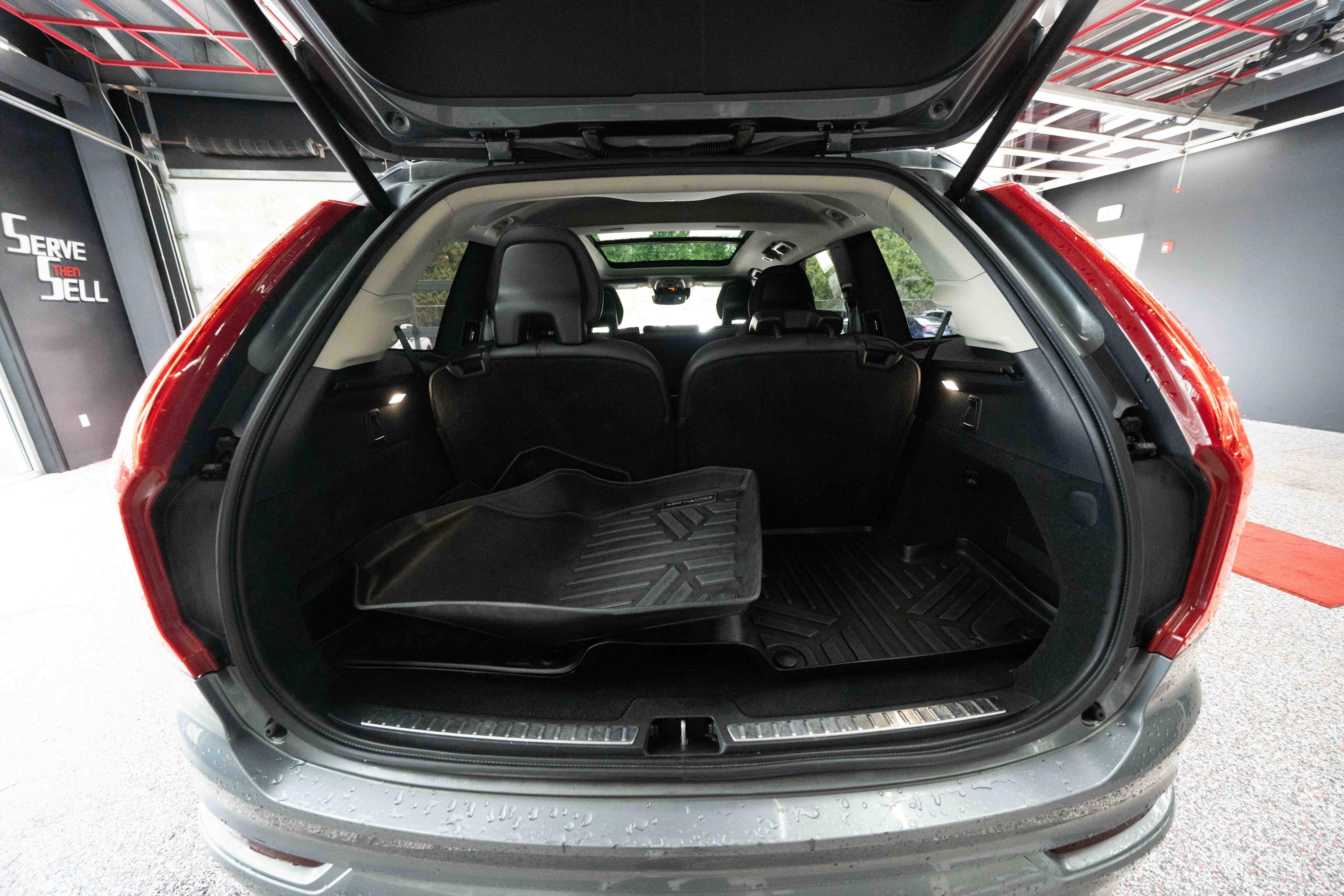 Used 2018 Volvo XC90 T5 Momentum w/ Convenience Package image 28