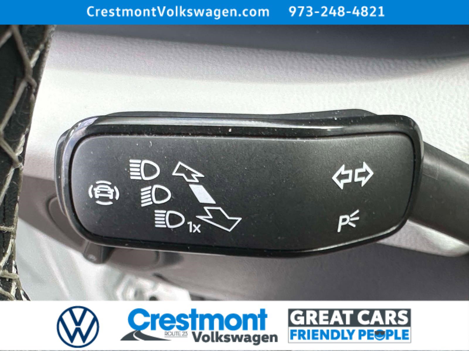 Certified 2022 Volkswagen Taos SE w/ Panoramic Sunroof Package image 22