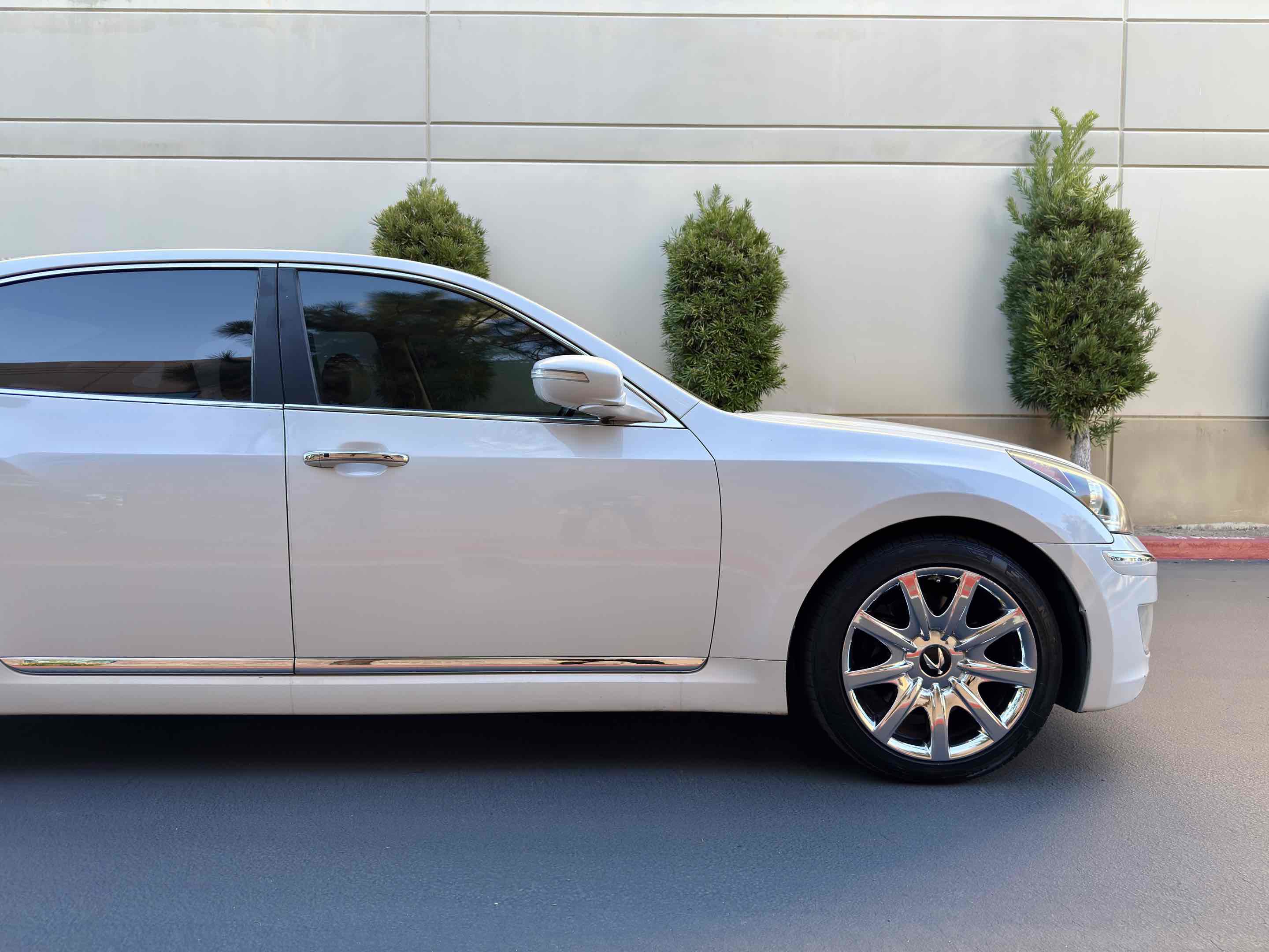 Used 2011 Hyundai Equus Ultimate image 7