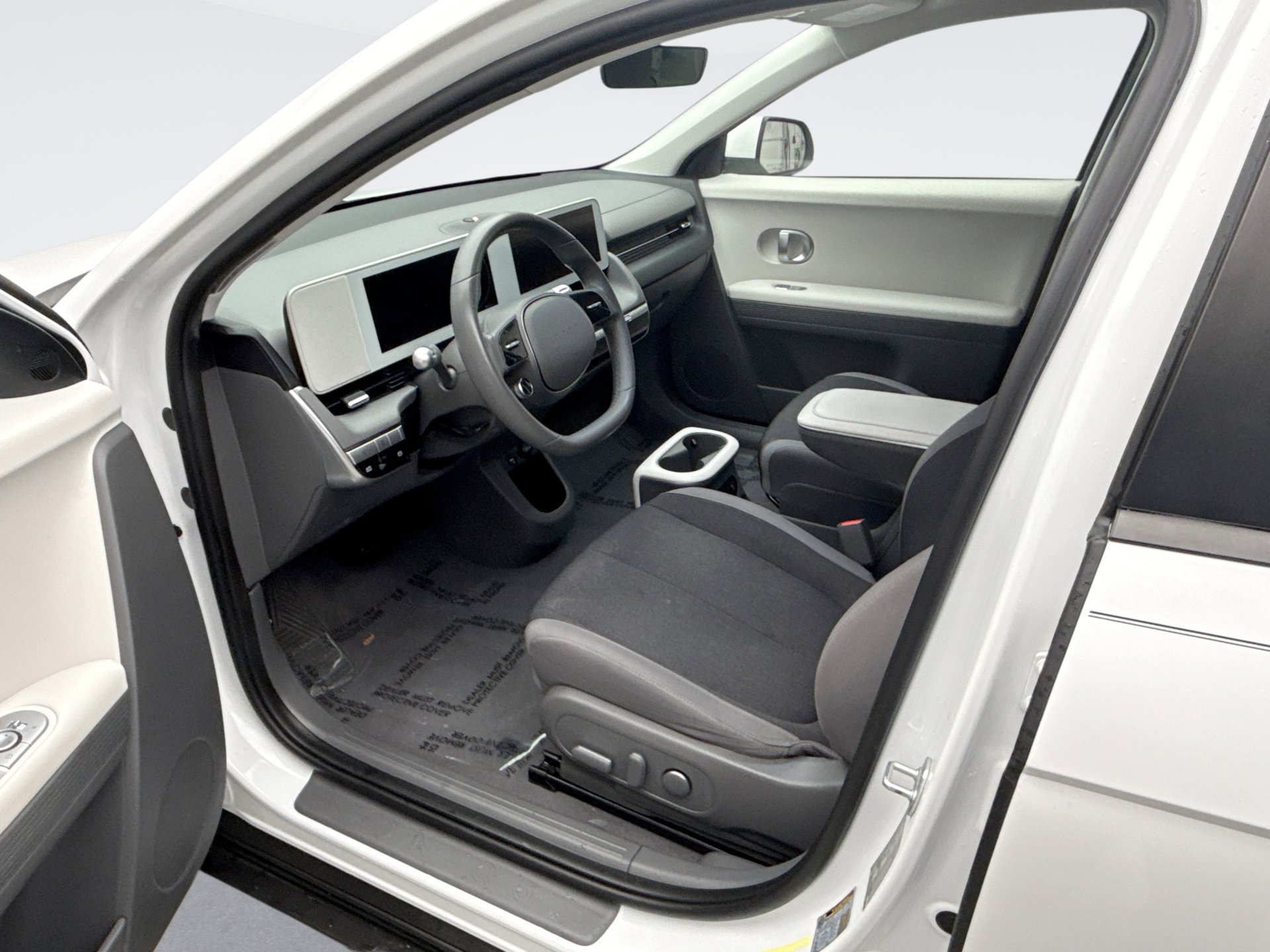 Used 2022 Hyundai Ioniq 5 SE image 10