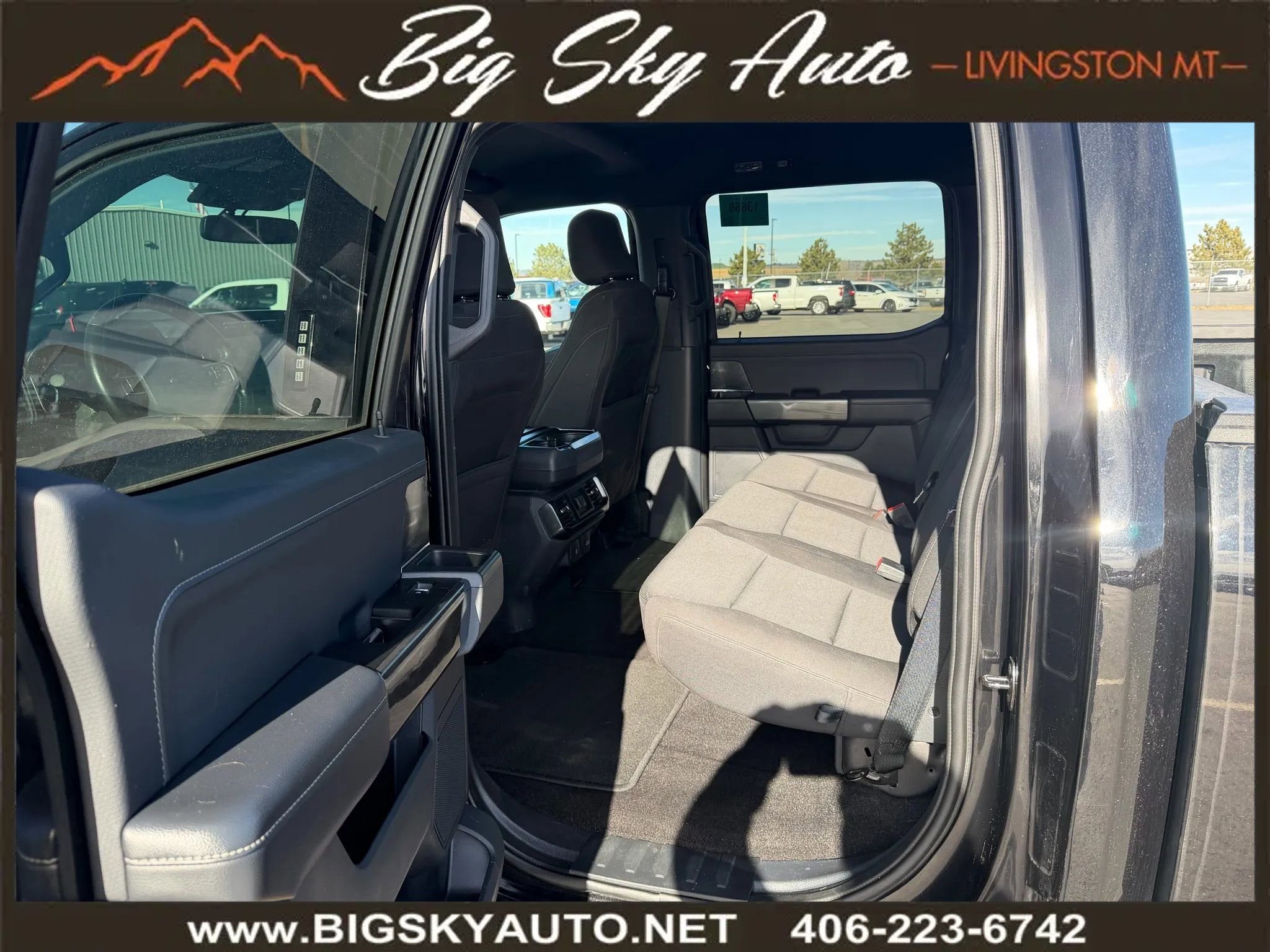 Used 2022 Ford F150 XLT w/ Equipment Group 302A High image 17