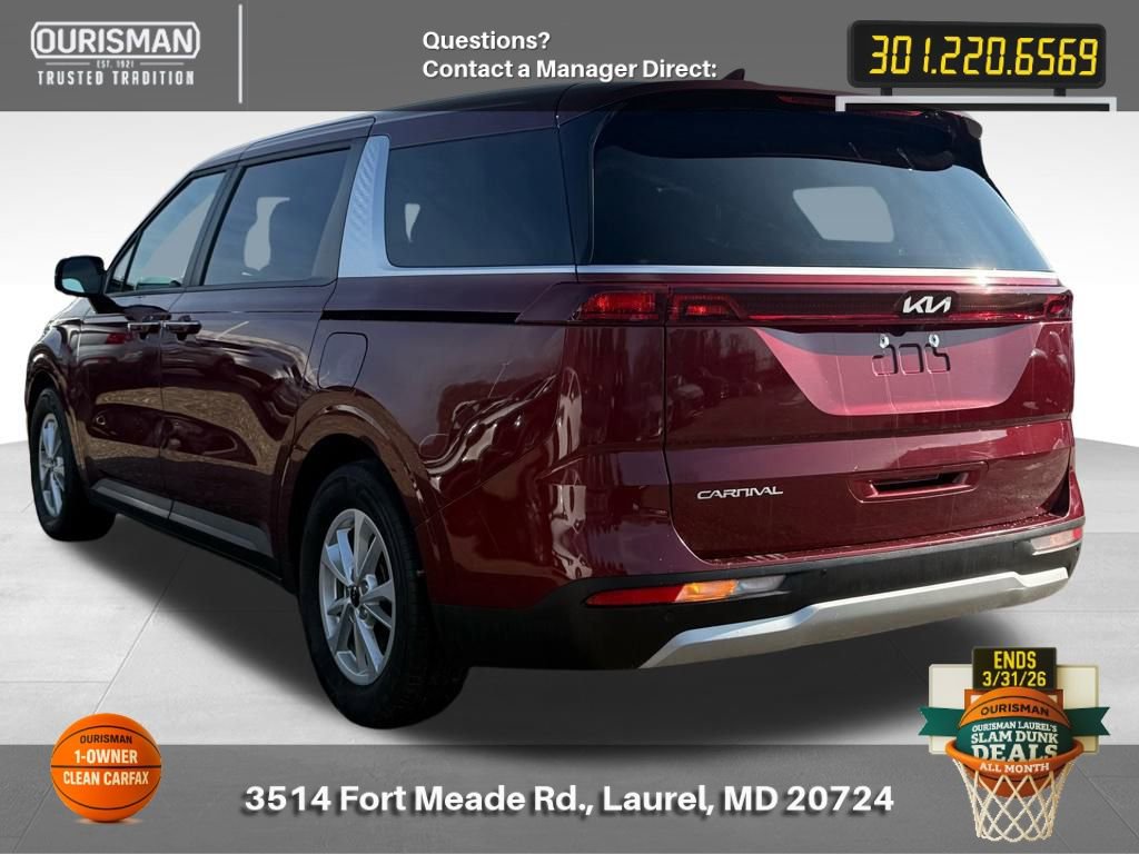 Used 2024 Kia Carnival LX image 4
