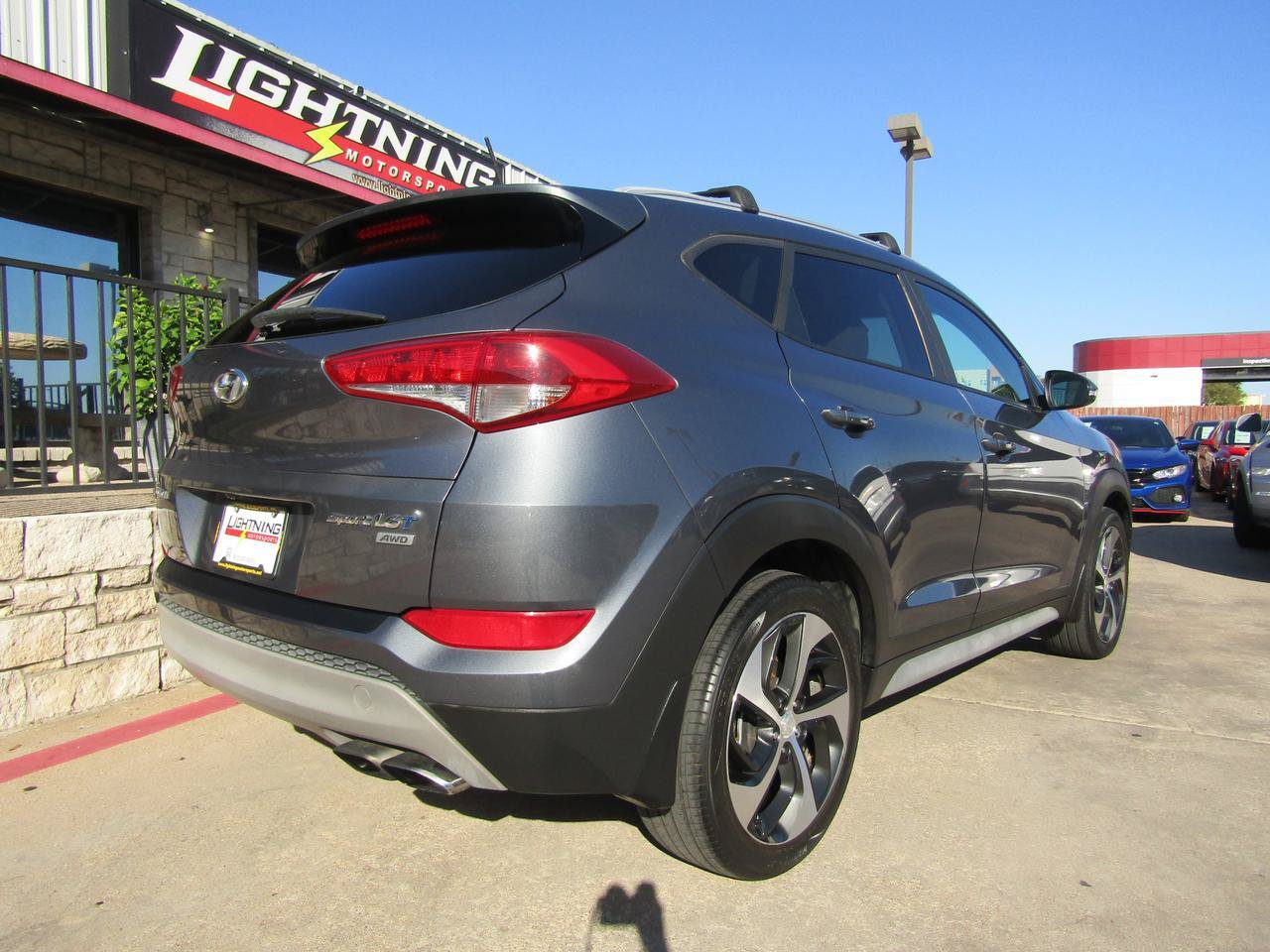 Used 2017 Hyundai Tucson Sport AWD/4WD image 4