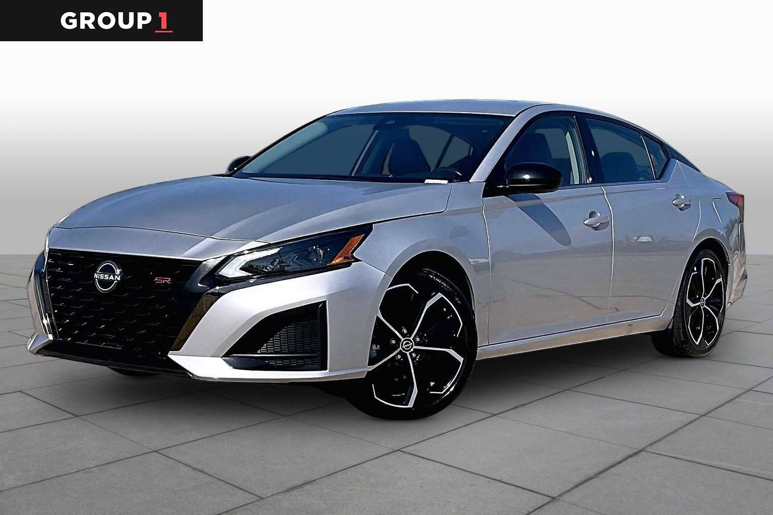 Used 2024 Nissan Altima 2.5 SR