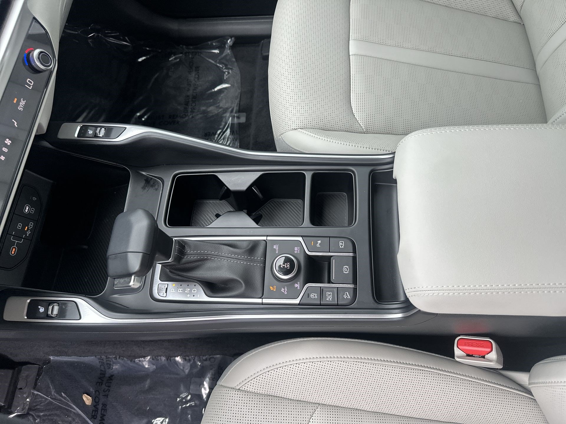 Certified 2025 Kia Sorento EX w/ Panoramic Sunroof Package AWD/4WD image 20