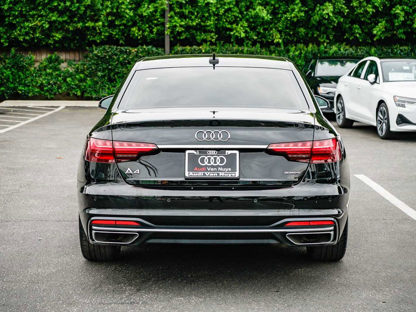 Used 2023 Audi A4 2.0T Premium Plus image 3