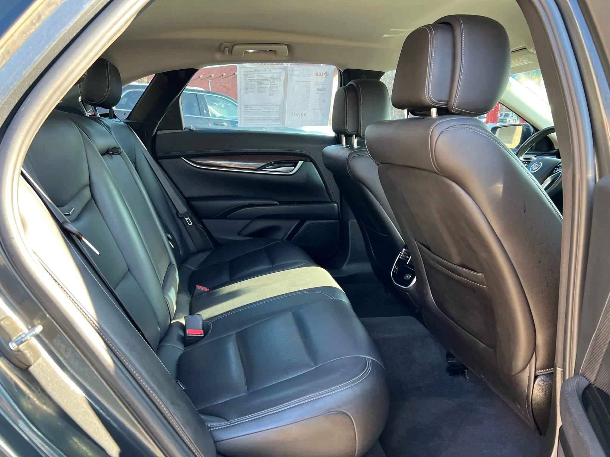 Used 2013 Cadillac XTS Luxury image 21