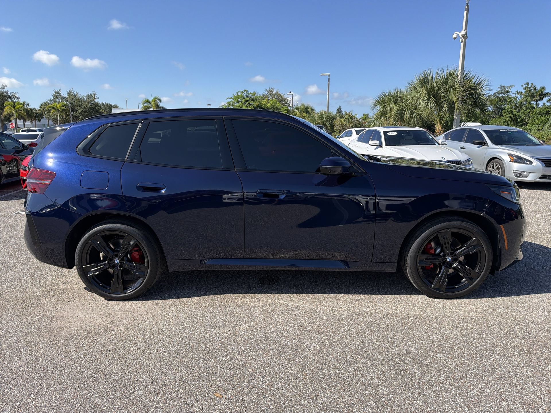 Used 2026 BMW X3 xDrive30i w/ Premium Package AWD/4WD image 3